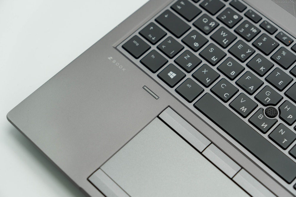 Ноутбук HP ZBook 15 G6 ( i7-9750H / Quadro T1000 )