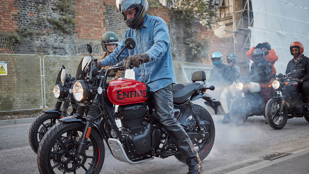 Royal Enfield Hunter 350 Rebel Red