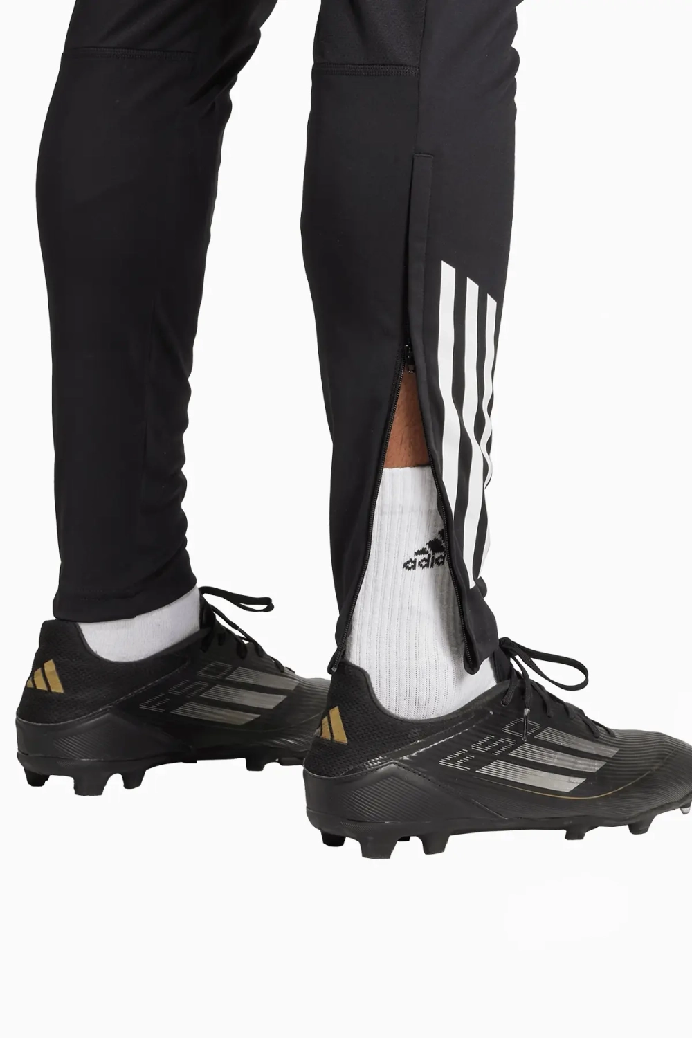 Штаны adidas Manchester United 25/26 Competition Training - черный