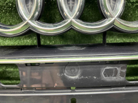 Решетка радиатора Audi A8 4 D5 (2017-2022)
