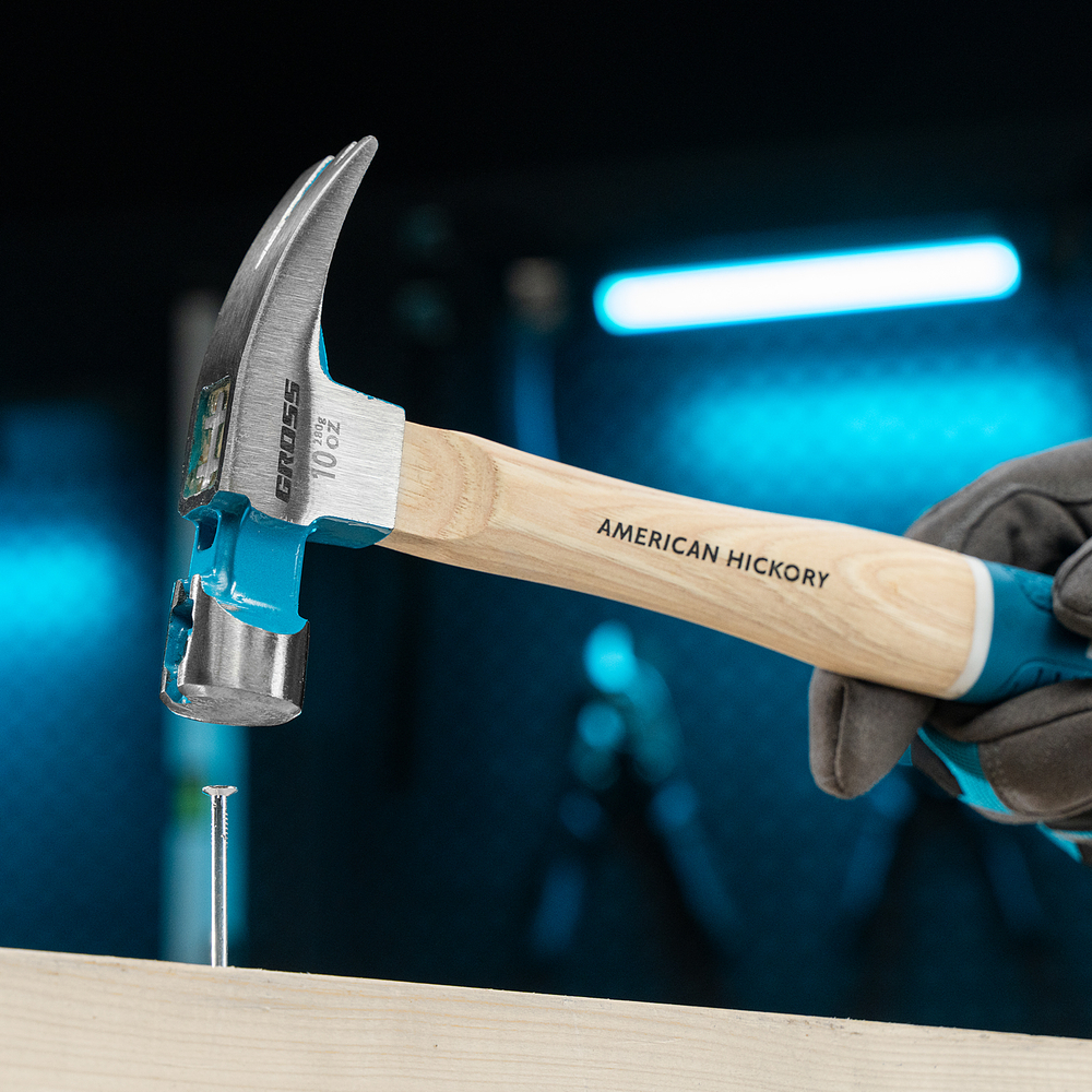 Молоток-гвоздодер, 280 г, угол 75, магнит, обрезиненная рукоятка American hickory GROSS