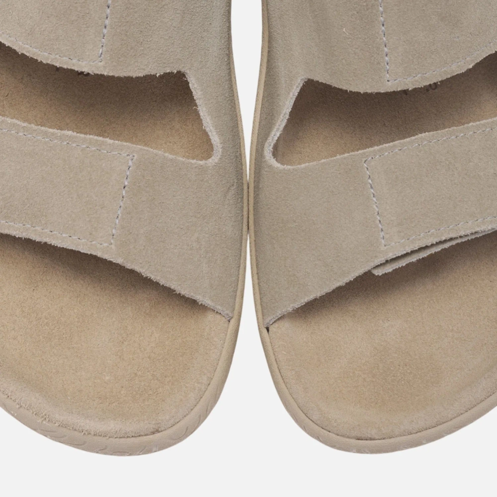 Сандалии Veja Etna Suede Sandal женские