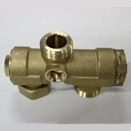 Клапан трехходовой для котлов Baxi 5663040
