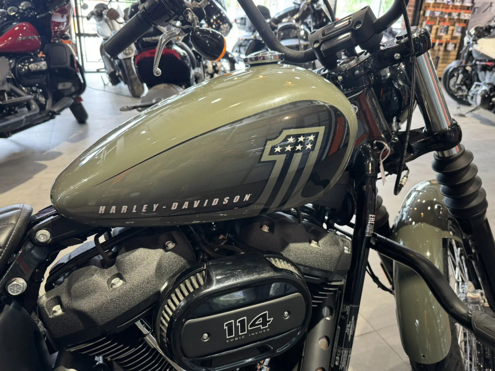 Harley-Davidson Street Bob, 2021