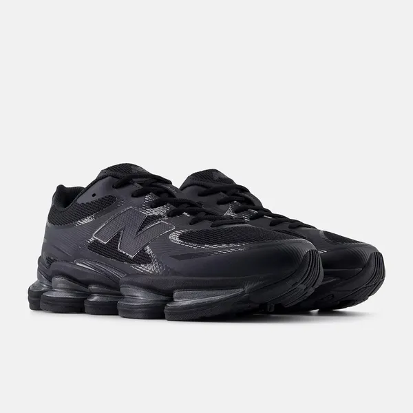 Кроссовки мужские NEW BALANCE 2000