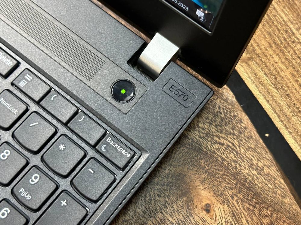 Ноутбук Lenovo Thinkpad E570