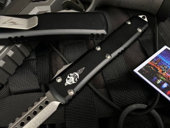 Автоматический нож Microtech MT_119W-10S Ultratech Warhound, черн. алюм. рук-ть, клинок стоунвош