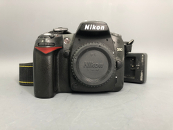 Nikon D90 36.200 кадров
