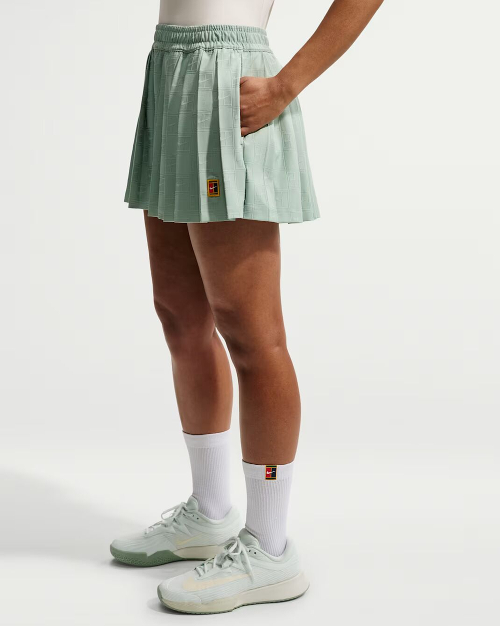 Коллекция NikeCourt Court Женские теннисные шорты Dri-FIT с высокой талией - NIKE