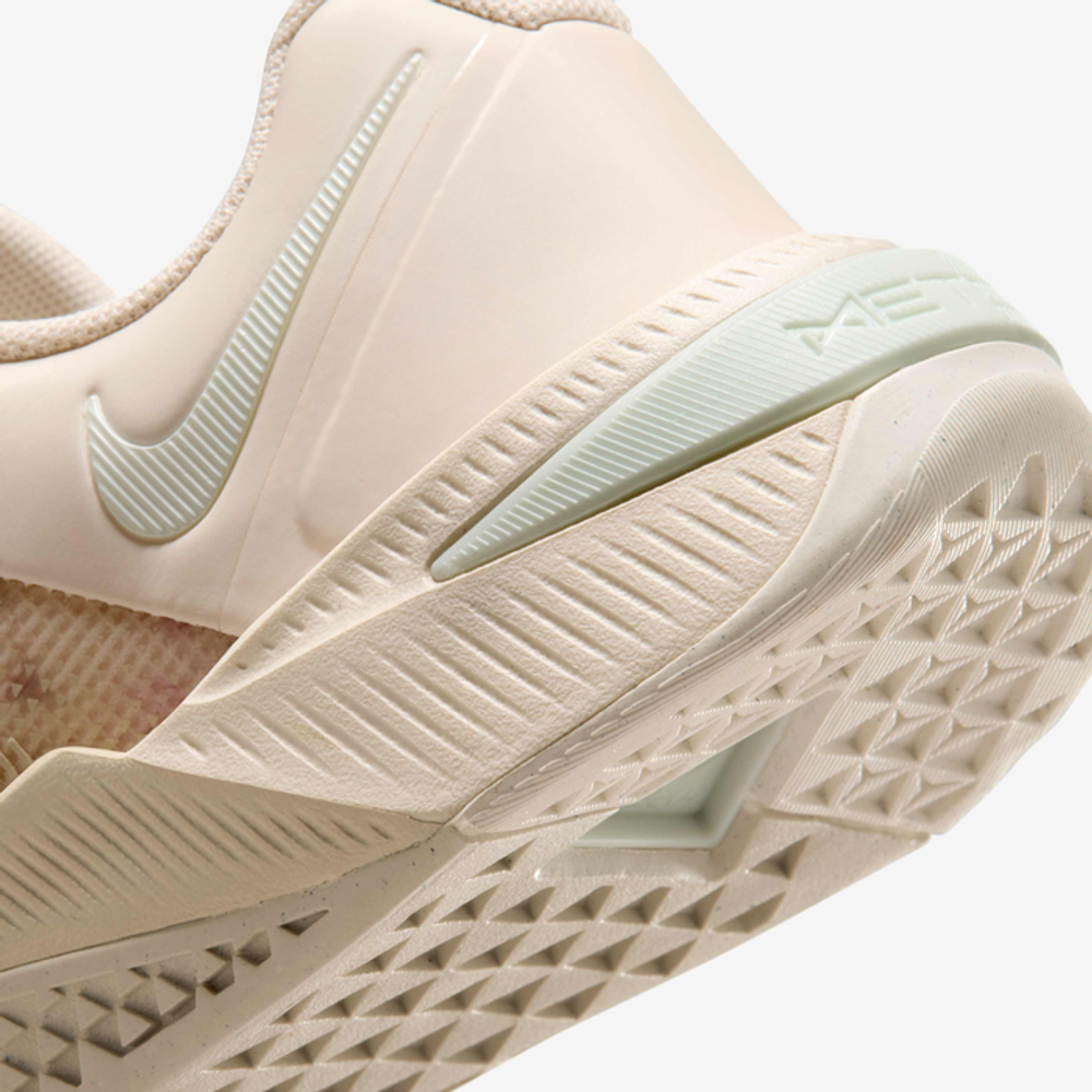 Кроссовки женские Nike Metcon 10 SE (Бежевые)