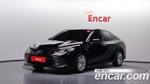 Toyota Camry 2.5 LE Hybrid — 2019
