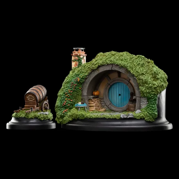 2 A Hill Lane - The Lord of the Rings - Weta Workshop