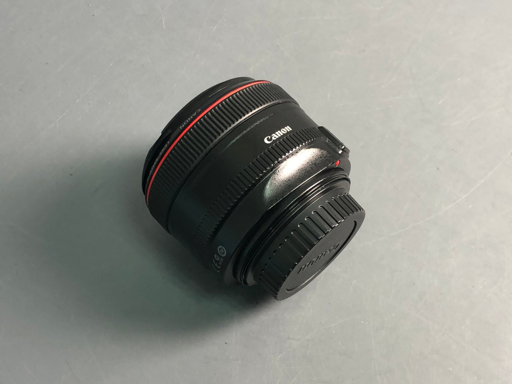 Canon 50mm 1.2L USM