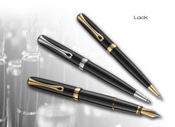 Перьевая ручка Diplomat Excellence A2 black lacquer gold F (D40203023) 6