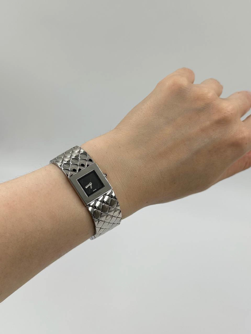 Часы Chanel Matelassé