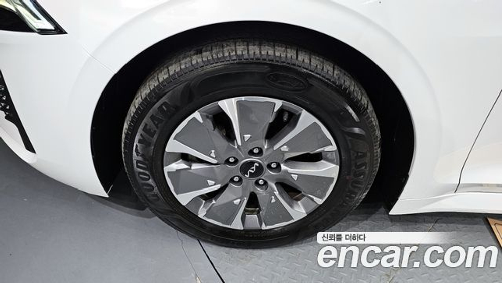 KIA K5 Trendy — 2022