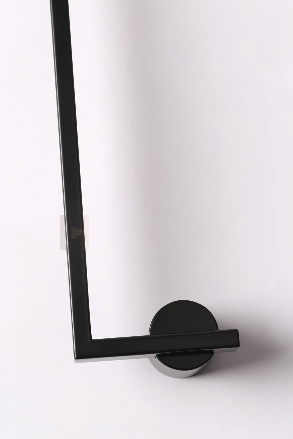 SQUARE BOW