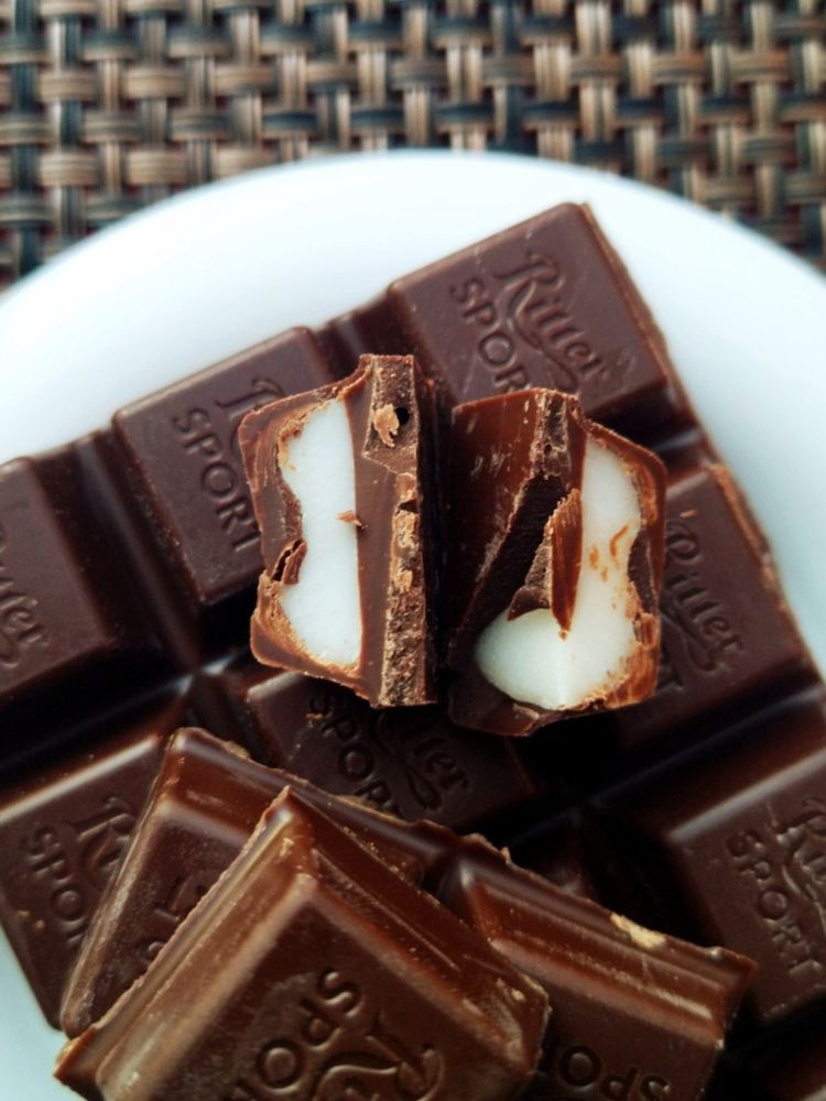 Шоколад тёмный Ritter Sport Яркий апельсин 100 г x 4 шт