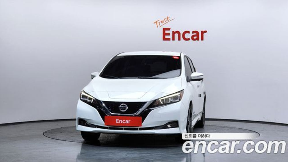 Nissan Leaf (ZE1) EV SL — 2019