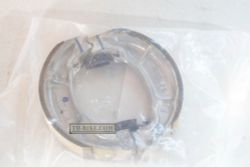 06430-KVB-900.  SHOE SET, BRAKE (NISSIN)