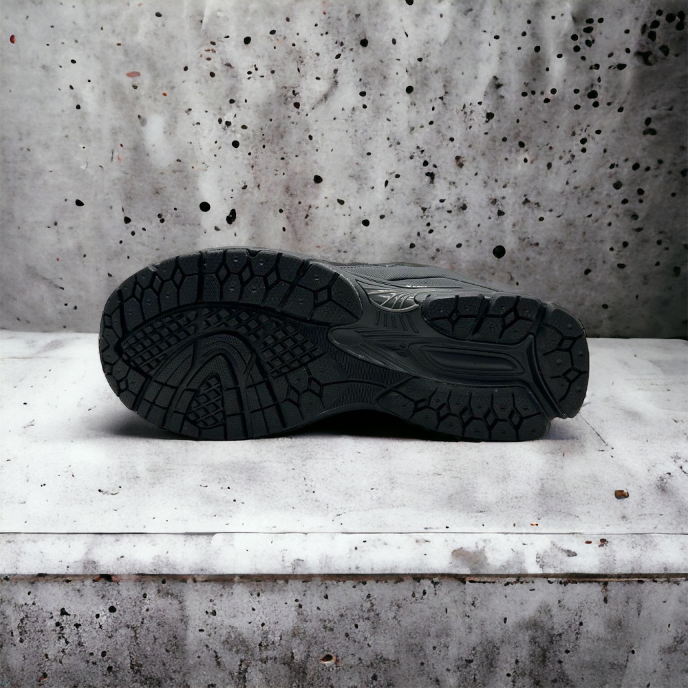 New Balance 2002R Winter • Dark Gray