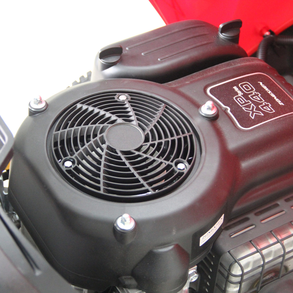Газонокосилка с сиденьем (трактор) EVOline TRG 84 CH (с двигателем Zongshen)