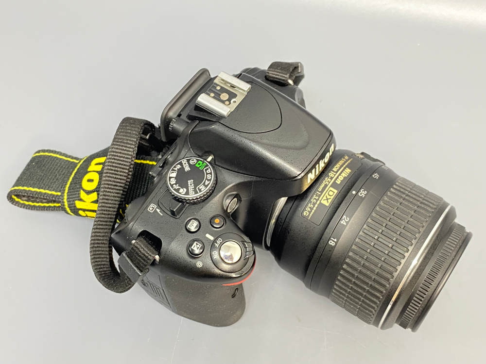Nikon D5100 Kit 18-55mm 57.000 кадров