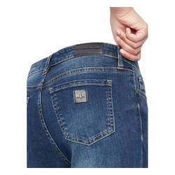 Джинсы Armani Exchange