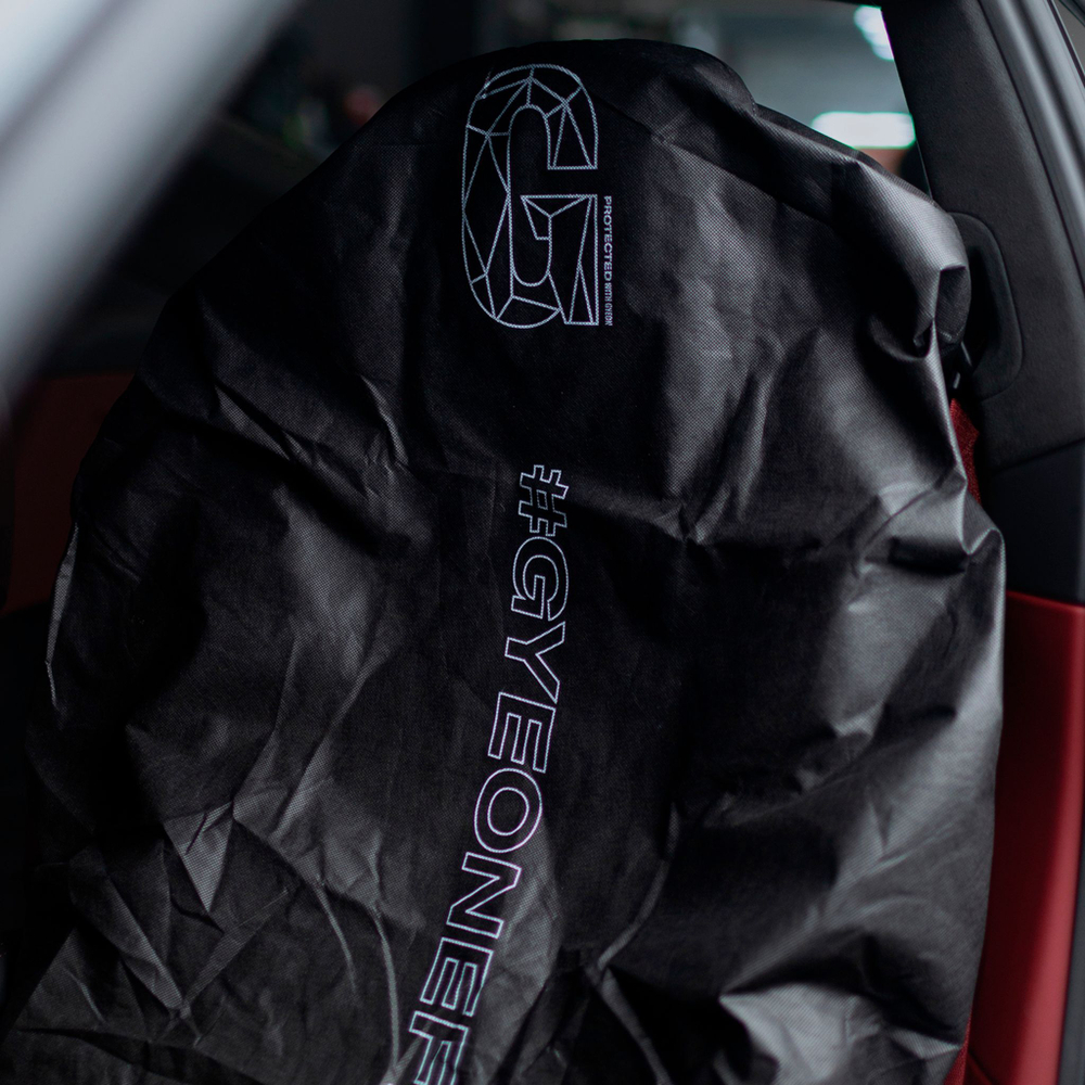 Gyeon Seat Cover Чехол на сидение (1шт)