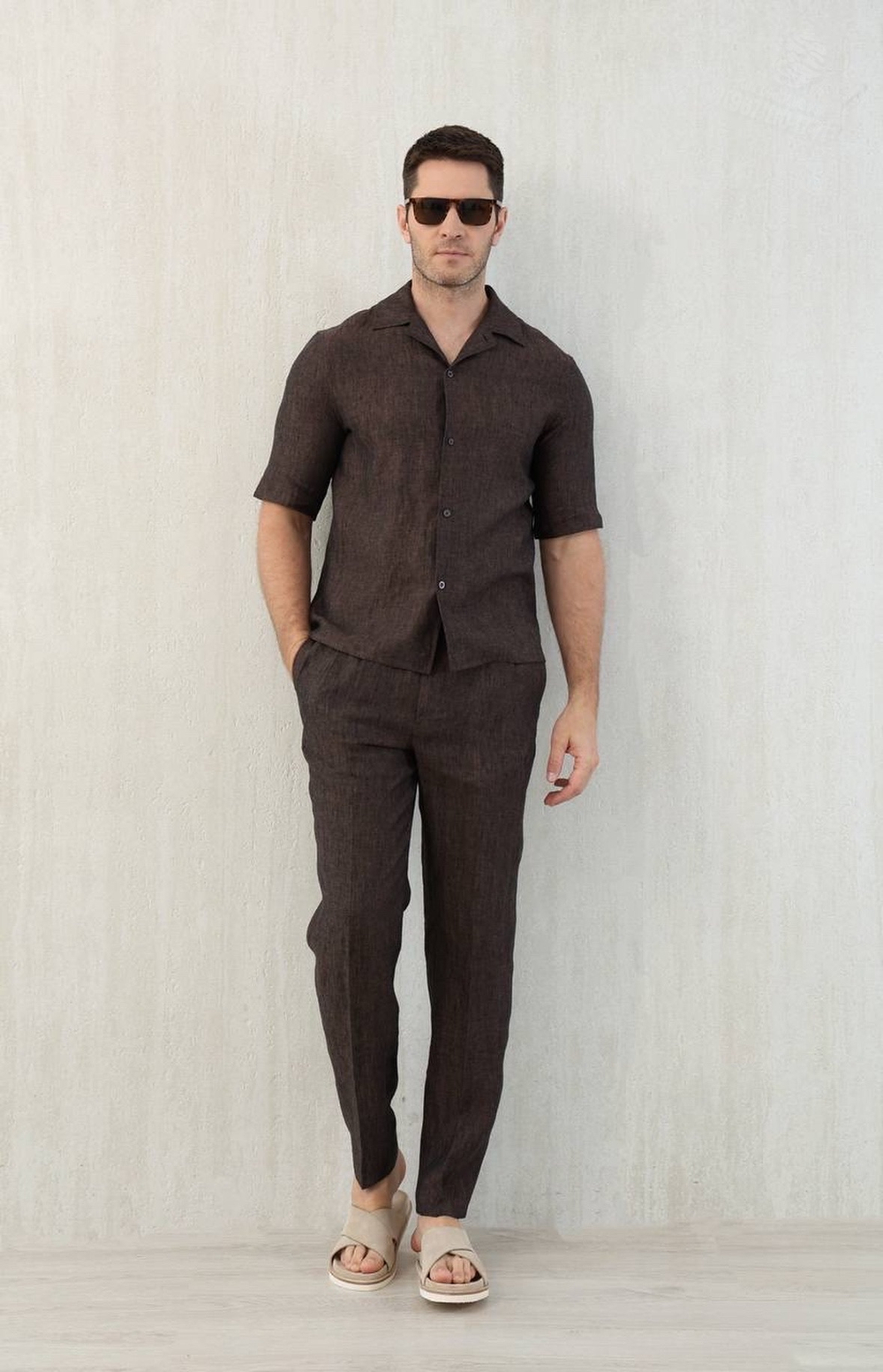 Льняной костюм Brunello Cucinelli