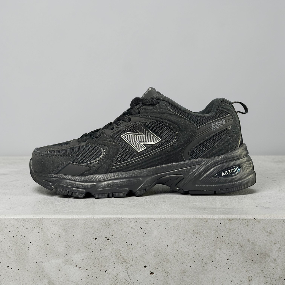 New Balance 530 • Total Black