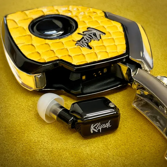 T10 Bespoke Edition Citron Python