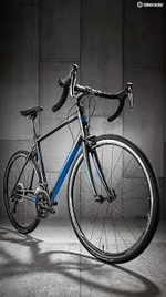 Велосипед Fuji 2024 ROAD  мод. SPORTIF 2.3  A2-SL