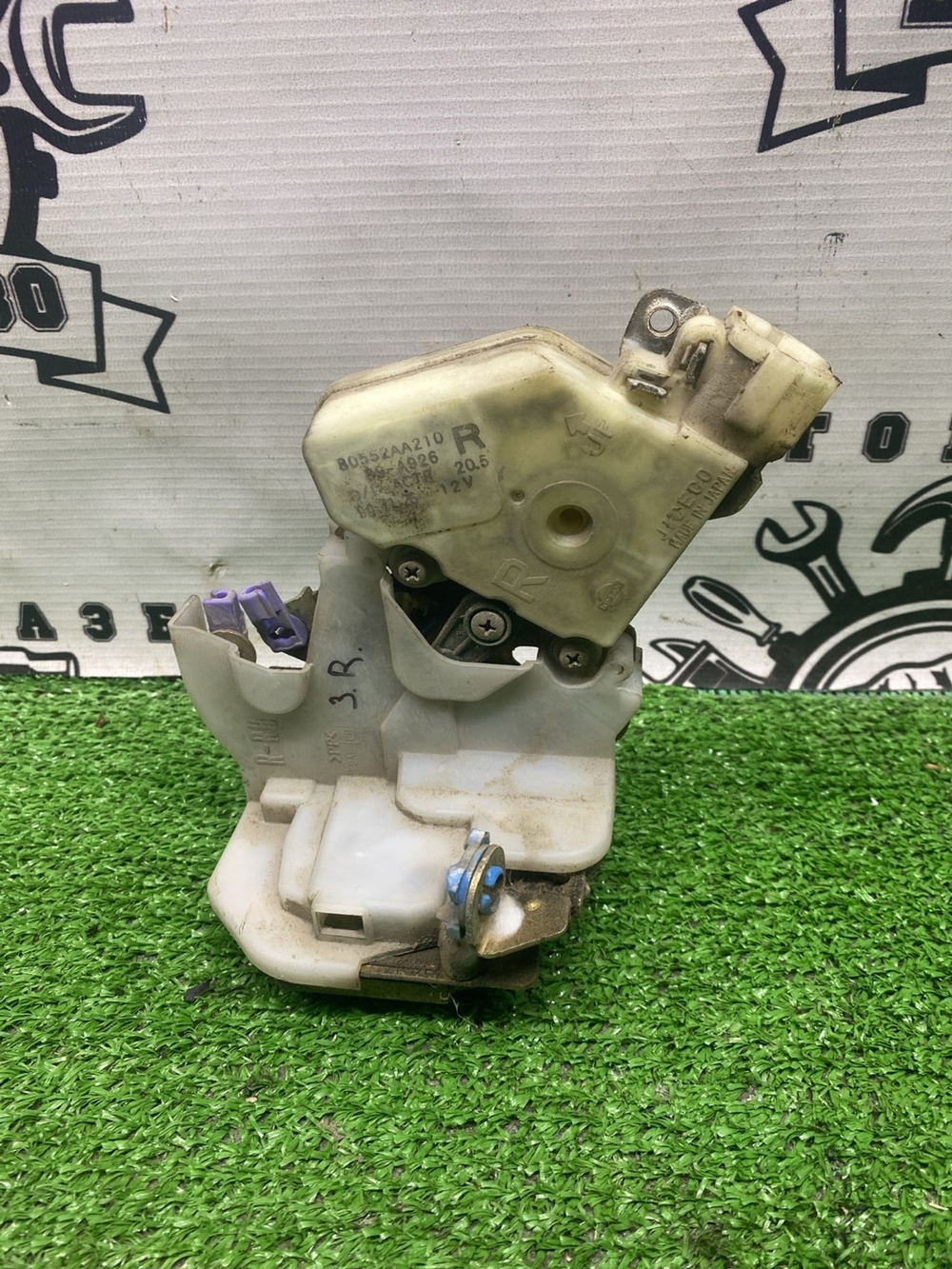 Замок двери правой задней Nissan Sunny, B15 1999 с пробегом