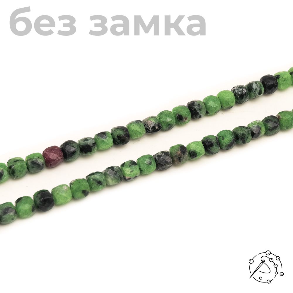 Нить бусин куб с огранкой цоизит 4-5 мм