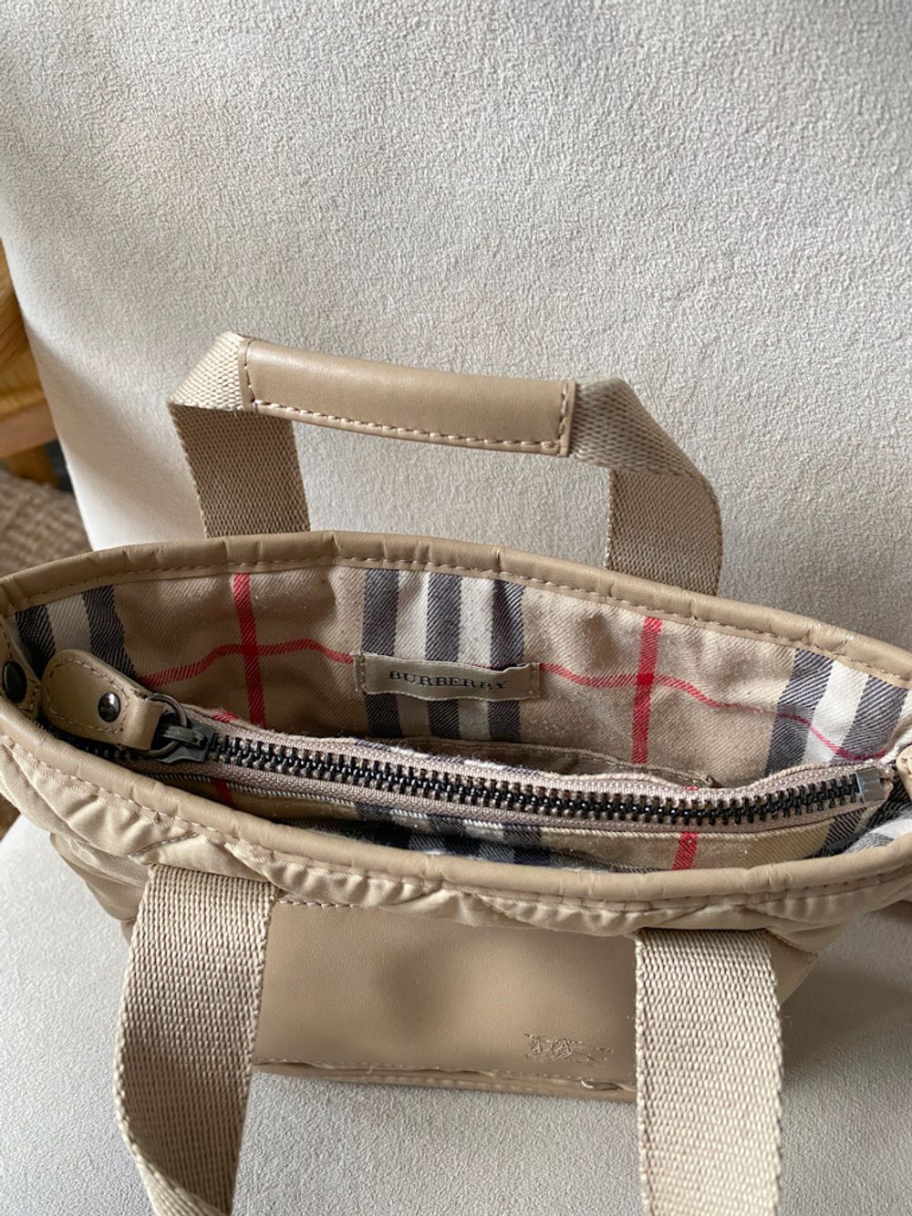 Сумка Burberry