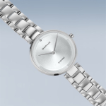 Женские наручные часы Bering 17529-700