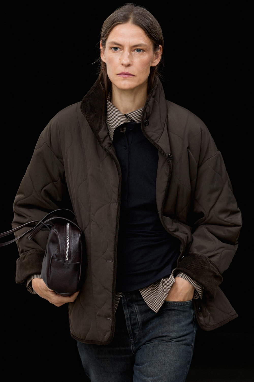 Massimo Dutti Стеганая куртка с волнистой строчкой, коричневый