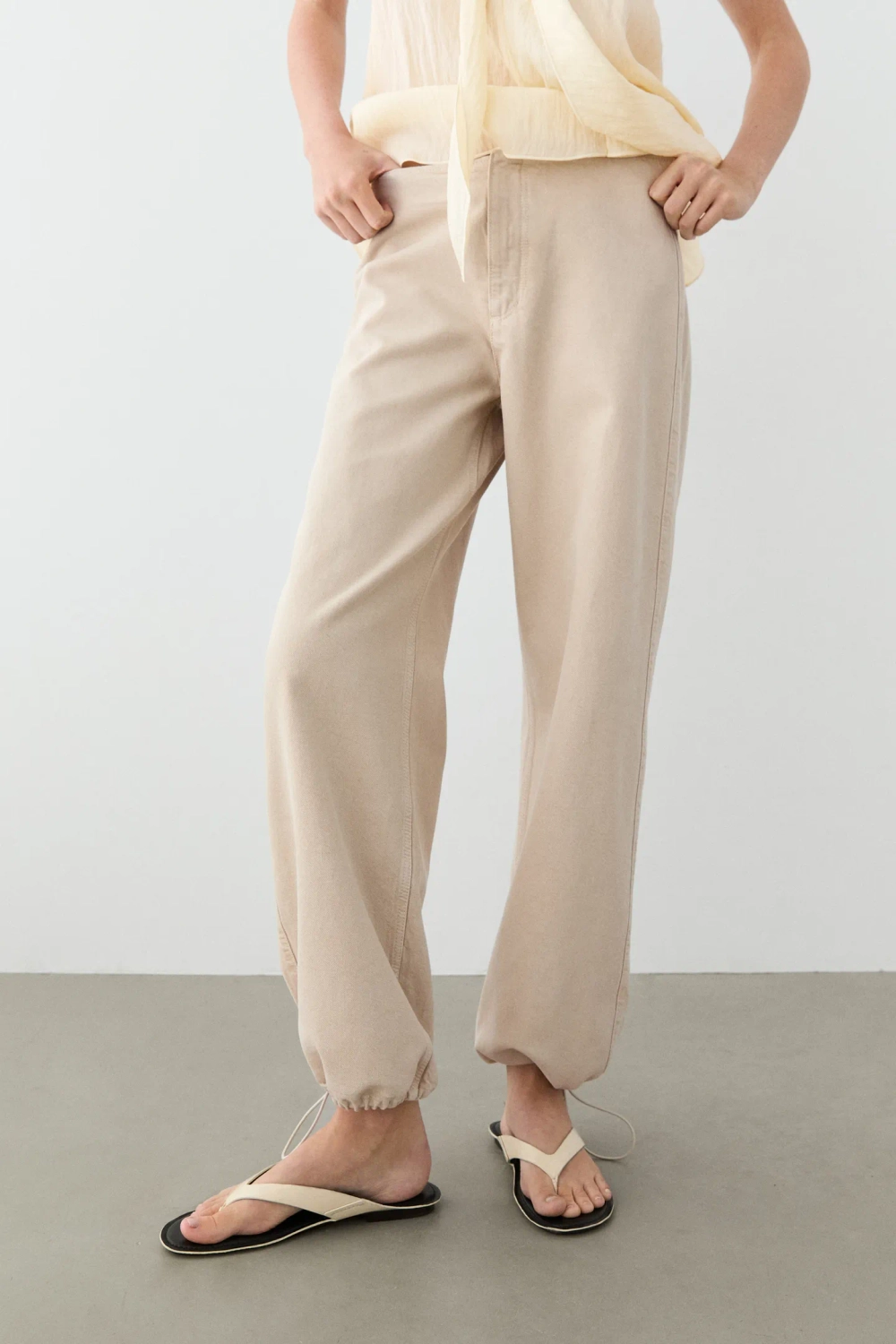 Massimo Dutti Брюки свободного кроя,бежевый