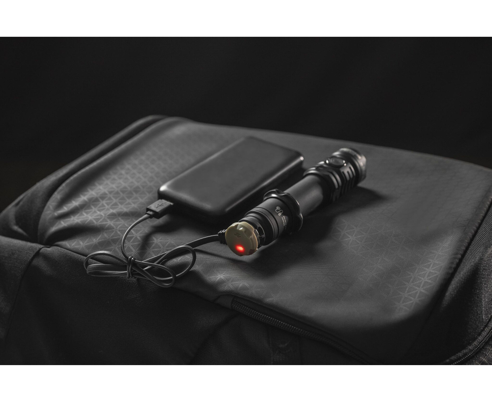 Фонарь Armytek Dobermann Pro Max F08401C 3000 люмен