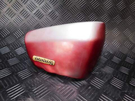 Пластик боковой правый Honda Shadow 750 RC50 83500-MEGA 051124