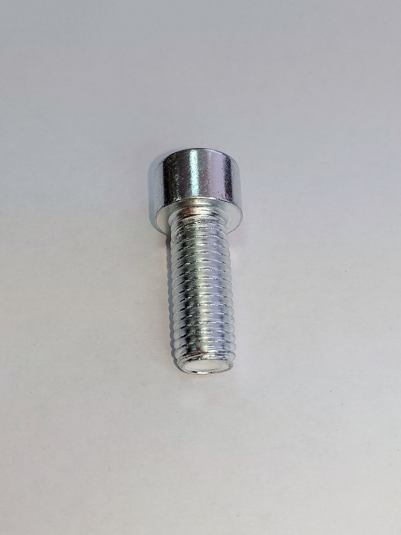12х30 ОЦ. Винт П/Р с внут.шестигр. к.п.8.8 DIN912 (40 шт)