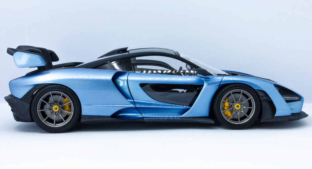 Краска лаковая HobbyLink Ferrari Azzurro Metalizatto HP-1028