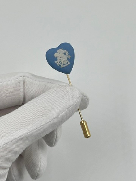 Брошь булавка Wedgwood