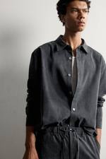 РУБАШКА RELAXED FIT ИЗ СТРУЯЩЕЙСЯ ТКАНИ — ZARA · 3715/840