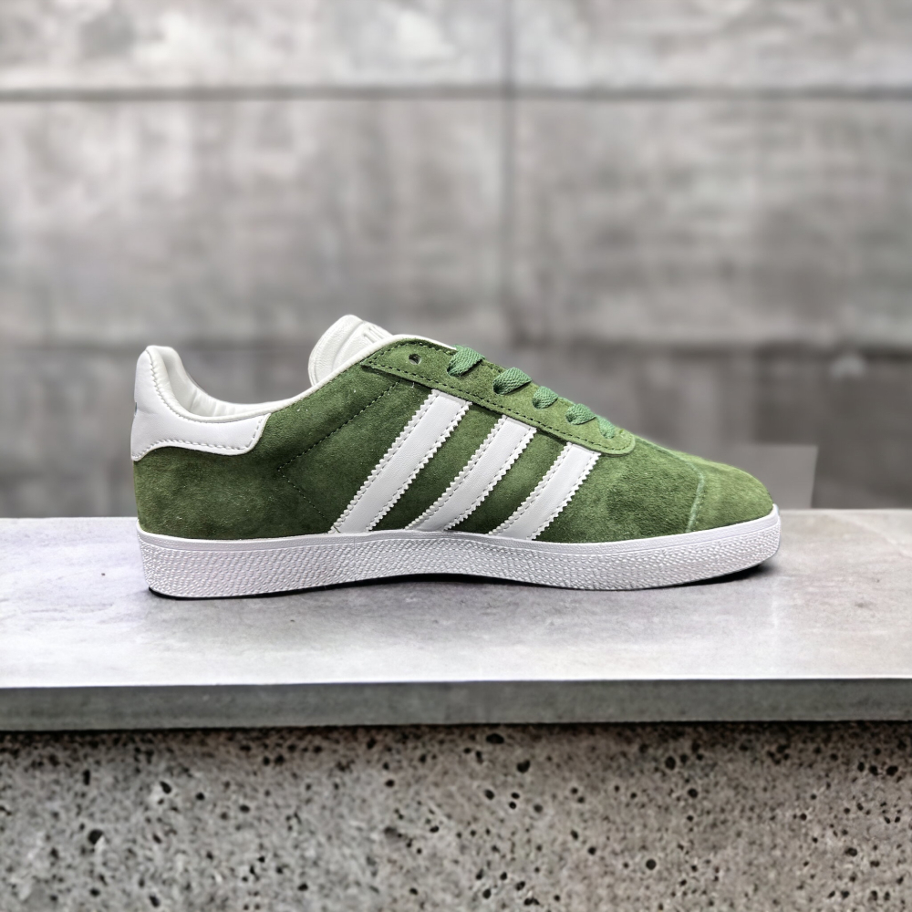 Adidas Gazelle • Dark Green