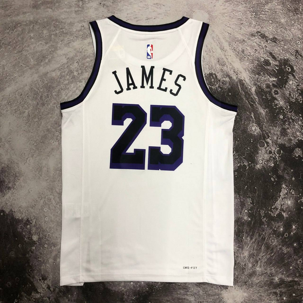 Форма Леброна Джеймса «Лос-Анджелес Лейкерс»