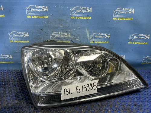 Фара передняя правая Kia SORENTO 2002-2006