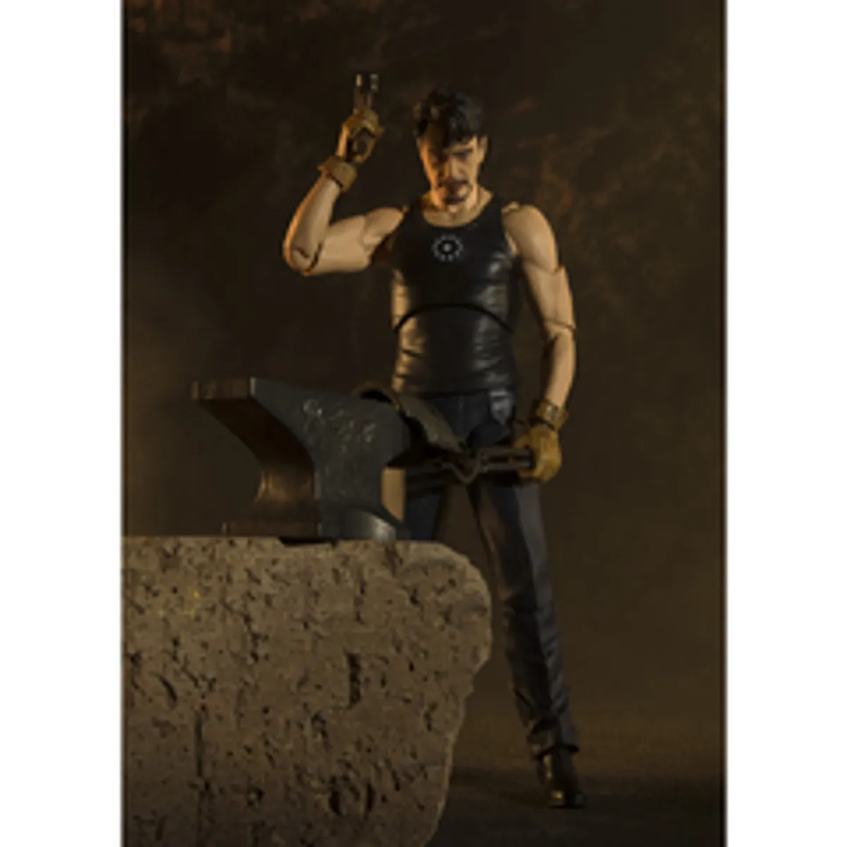 Фигурка S.H.Figuarts Iron Man:0 Tony Stark (Birth of Iron Man Edition)
