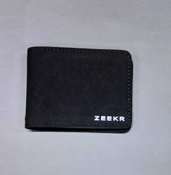 Документница ZEEKR